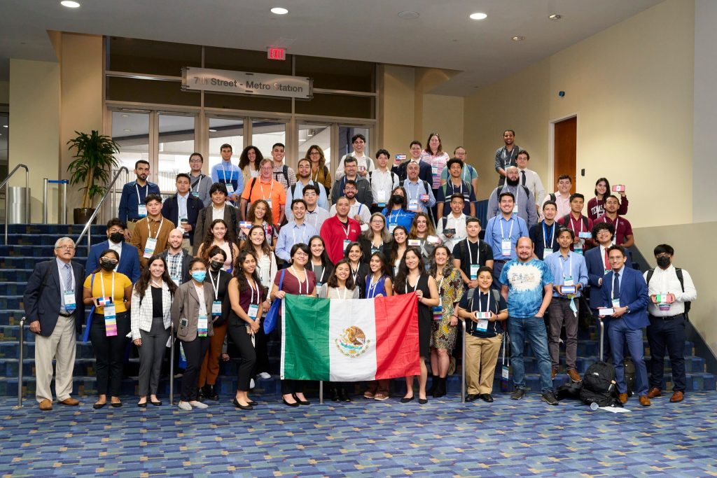 Hispanics in Computing Group picture at Tapia 2022